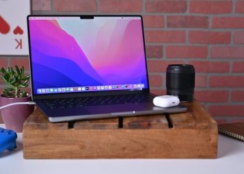 Yeni MacBook Pro, M4 Pro, M4 Max ve siyah renk seçeneği ile geliyor