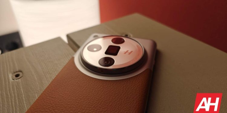 OPPO Find X8 Ultra Kamerası: Lansmandan önce detaylar sızdırıldı