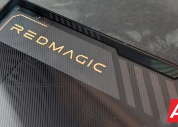 RedMagic 10 Ultra: 7.000mAh Pil, 7 İnç Ekran ve Daha Fazlası!