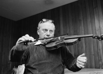 Aizek Stern