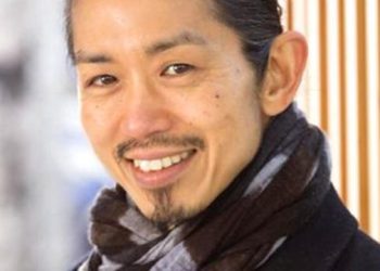 Akira Isogawa