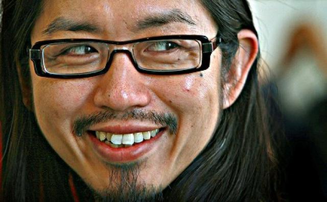 Akira Isogawa