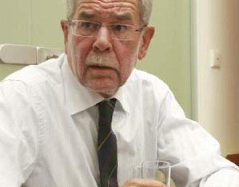 Alexander Van der Bellen