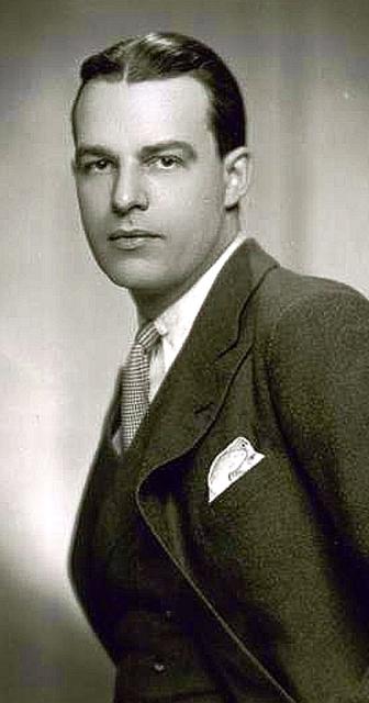 Alfred Lunt