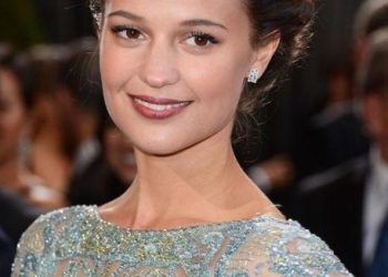 Alicia Vikander