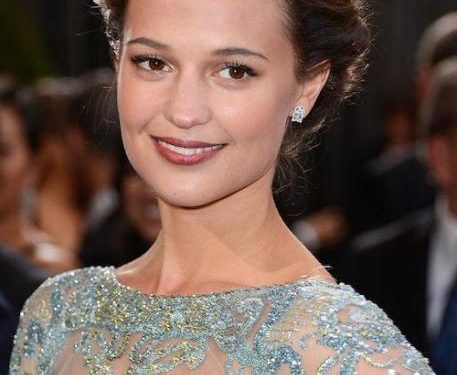 Alicia Vikander