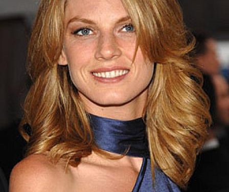 Angela Lindvall