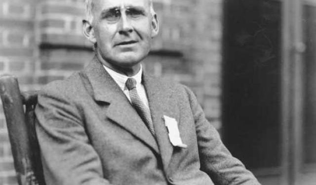 Arthur Eddington