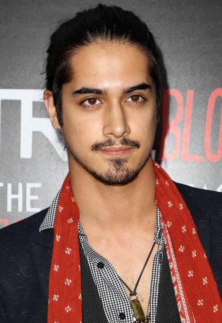 Avan Jogia