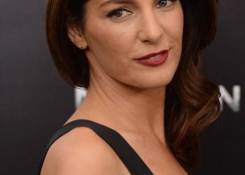 Ayelet Zurer