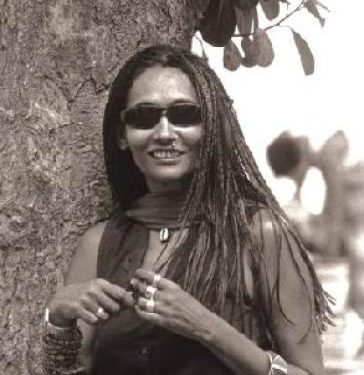 Bibi Russell