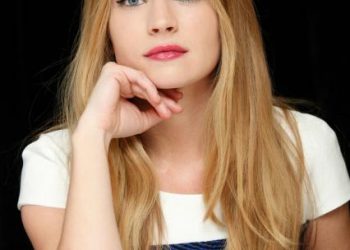 Britt Robertson