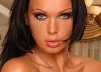 Cristina Bella