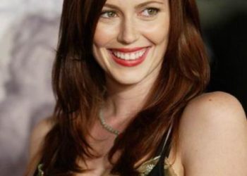 Diora Baird