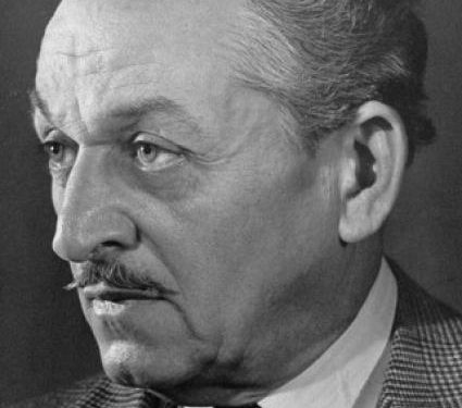 Edgar De Evia