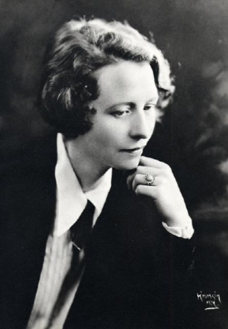 Edna St Vincent Millay