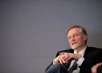 Erik Larson