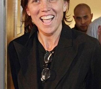 Evi Quaid