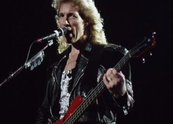 Francis Buchholz