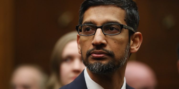 Google’ın güncellenmiş reklam hedefleme planı İngiltere’de yeni rekabet endişelerini tetikliyor.