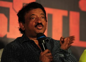 Hintli yönetmen Ram Gopal Varma insan müzisyenleri terk ederek yapay zeka üretilmiş müziği benimsiyor.
