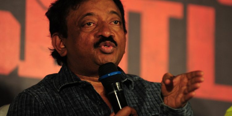 Hintli yönetmen Ram Gopal Varma insan müzisyenleri terk ederek yapay zeka üretilmiş müziği benimsiyor.