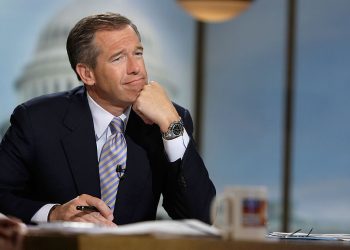 Brian Williams, Amazon için canlı bir seçim gecesi özel programı sunabilir.