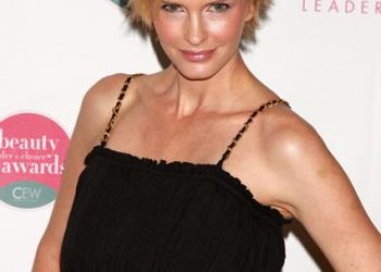 Kylie Bax