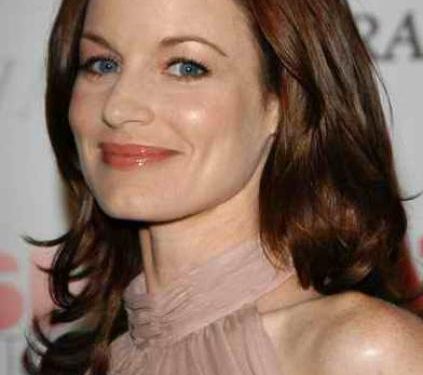 Laura Leighton