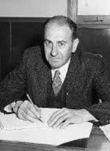 Leslie Galfreid Melville