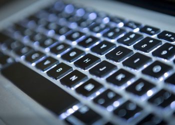 Apple, macOS Sequoia’da bazı siber güvenlik araçlarını bozan hataları düzeltiyor.