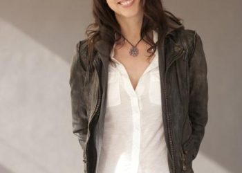 Mackenzie Bezos