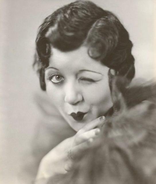 Mae Questel