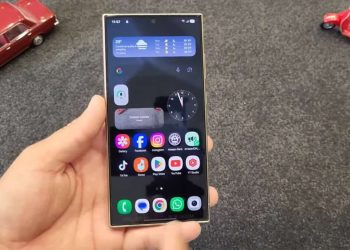 Galaxy S24 Ultra, One UI 7’yi HD kalitesinde çalıştıran yeni video!