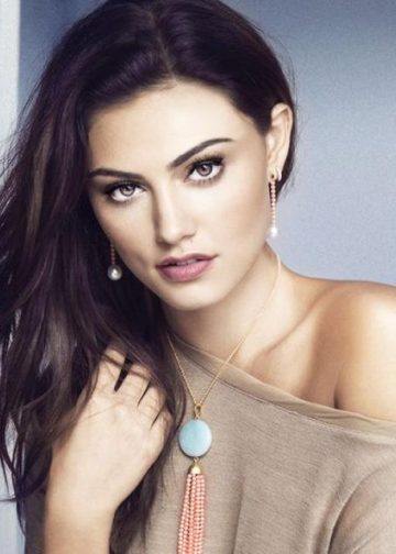 Phoebe Tonkin