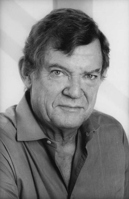 Robert Hughes