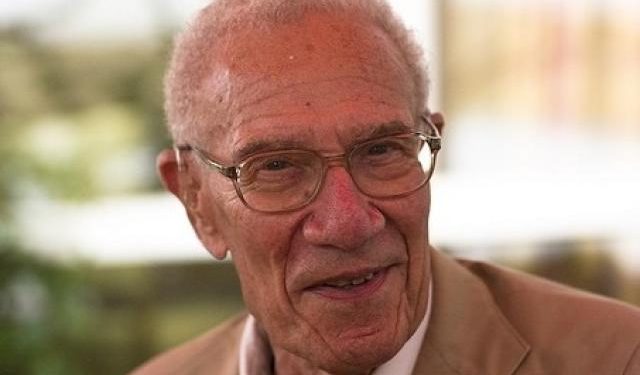 Robert Merton Solow