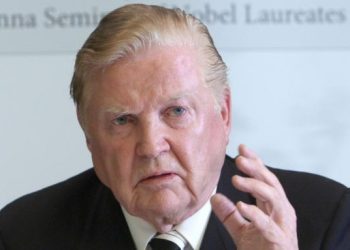 Robert Mundell
