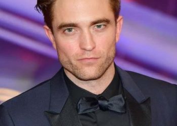 Robert Pattinson