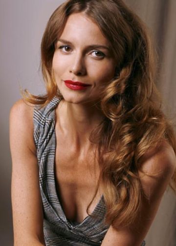 Saffron Burrows