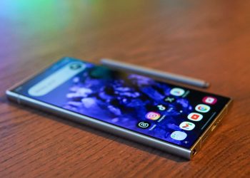 Galaxy S23 ve S24 için One UI 7 beta sürümü yolda!