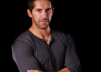 Scott Adkins