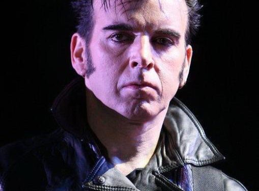 Simon Gallup