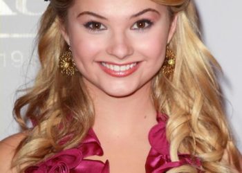 Stefanie Scott