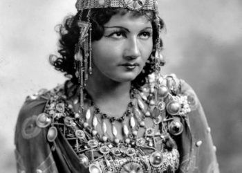 Stella Roman
