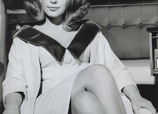 Stella Stevens