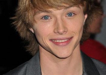 Sterling Knight