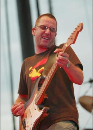 Stone Gossard