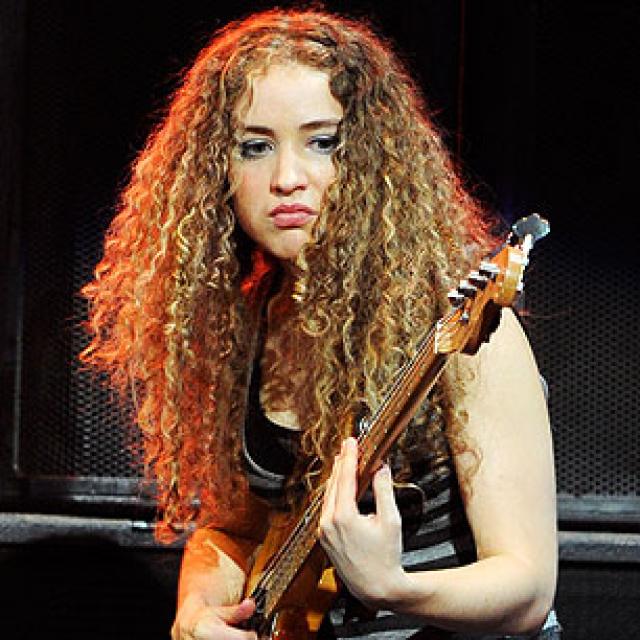 Tal Wilkenfeld