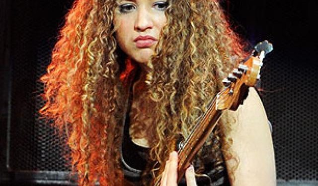 Tal Wilkenfeld